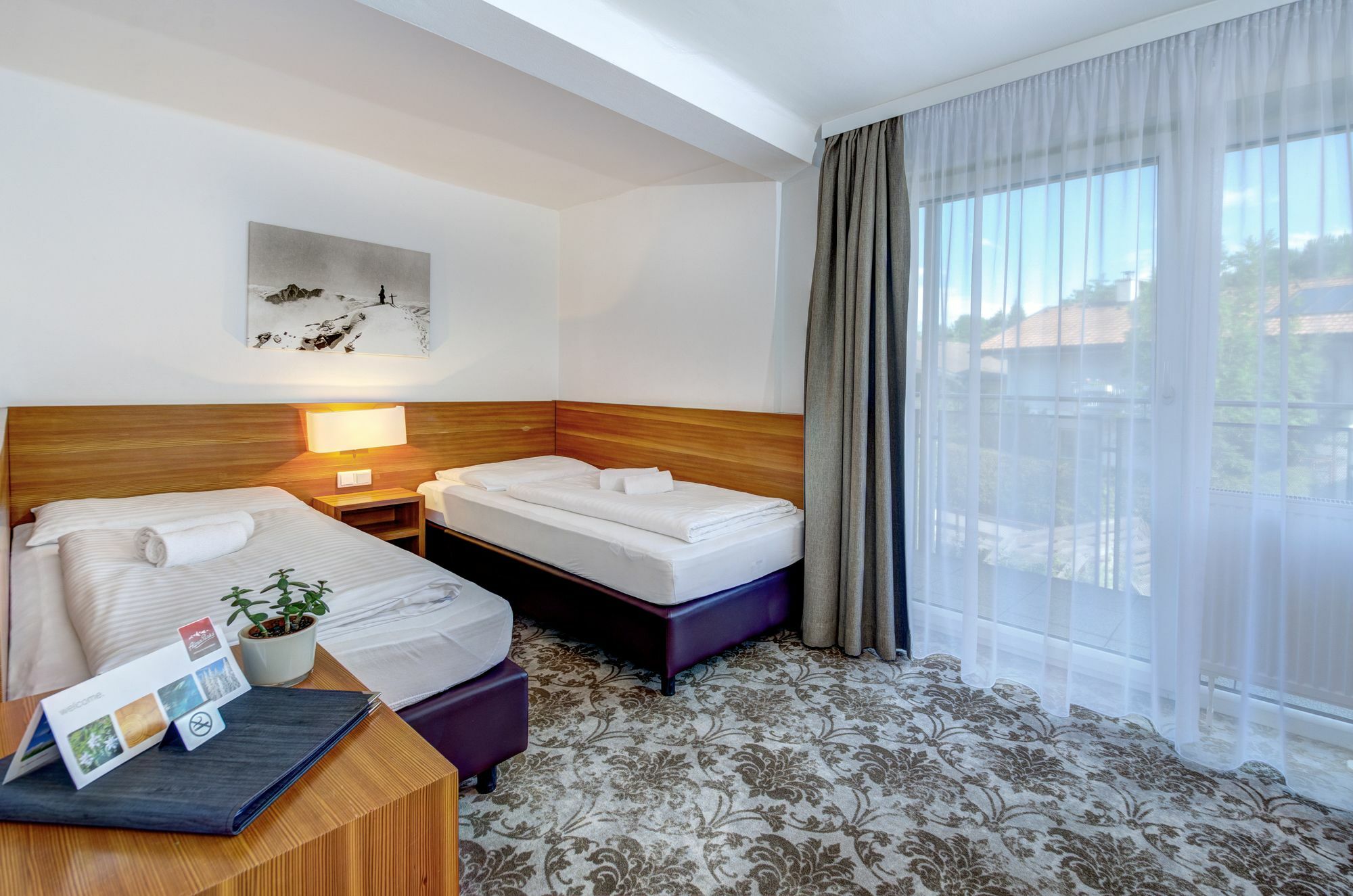 AlpenParks Hotel Maria Alm Buitenkant foto