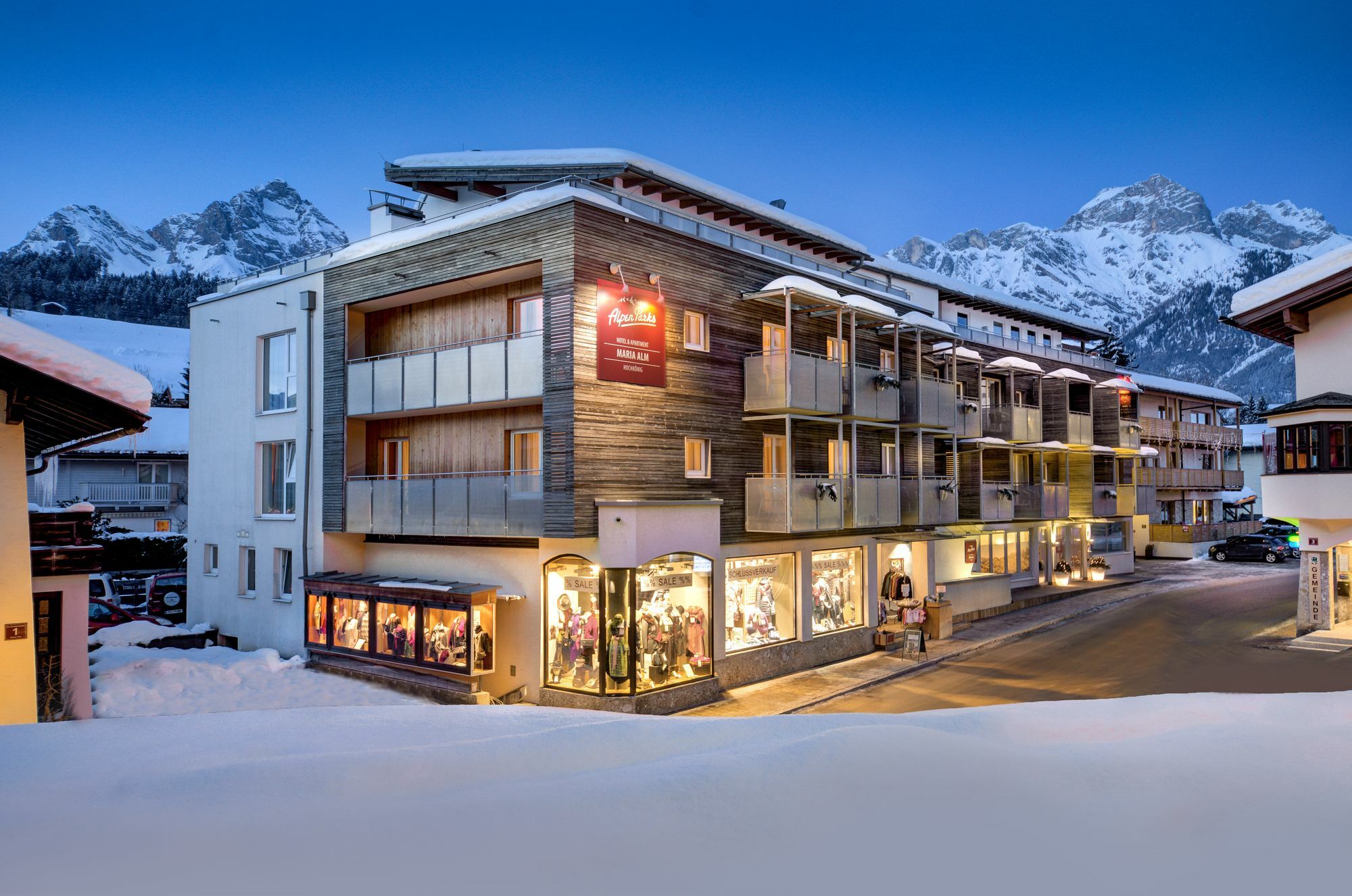 AlpenParks Hotel Maria Alm Buitenkant foto